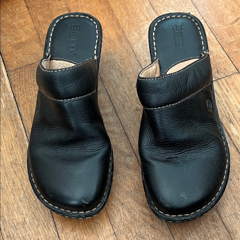 Born Black Leather Slip-On Mules Size 7 Black